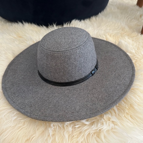 Anthropologie wide brim grey hat - Picture 1 of 4